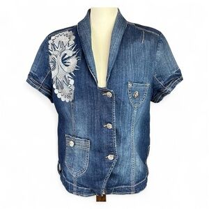 Denim Womens 2X Jacket Blue Fitted Fleur de Lis Embroidered Studs Short Sleeve